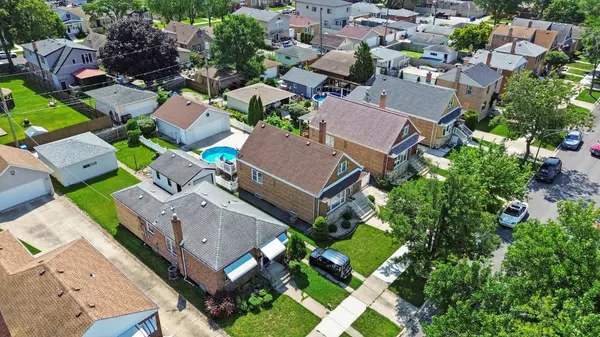 Chicago, IL 60638,5625 S Nordica AVE