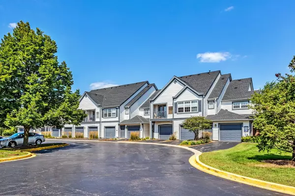 306 Sibelius CT #306, Wheaton, IL 60189