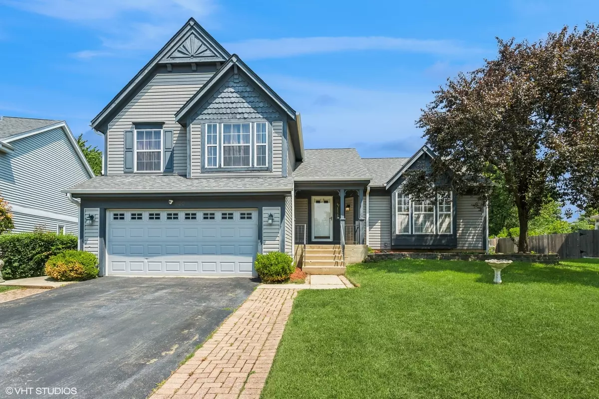 Bartlett, IL 60103,272 Village LN