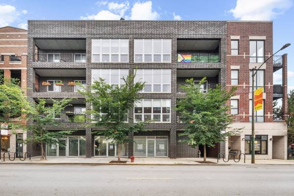3530 N Lincoln AVE #304, Chicago, IL 60657