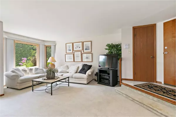 Elk Grove Village, IL 60007,1812 Fox Run DR #A