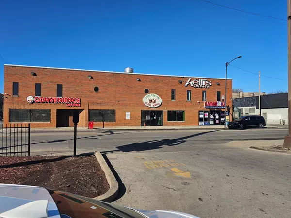 Chicago, IL 60616,200 E 35th ST
