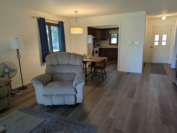 Freeport, IL 61032,1810 Winchester DR #4