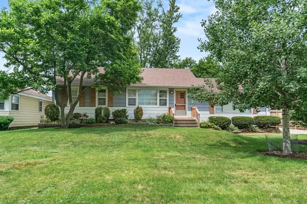 Addison, IL 60101,216 S Michigan AVE