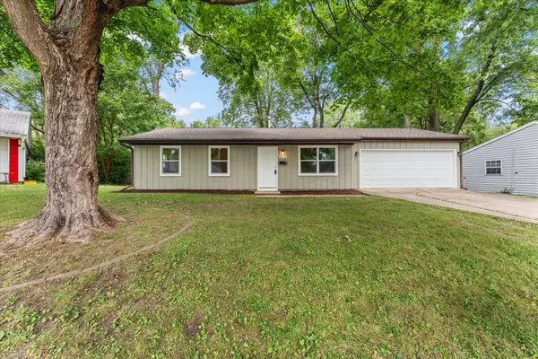 2412 E Green ST, Urbana, IL 61802