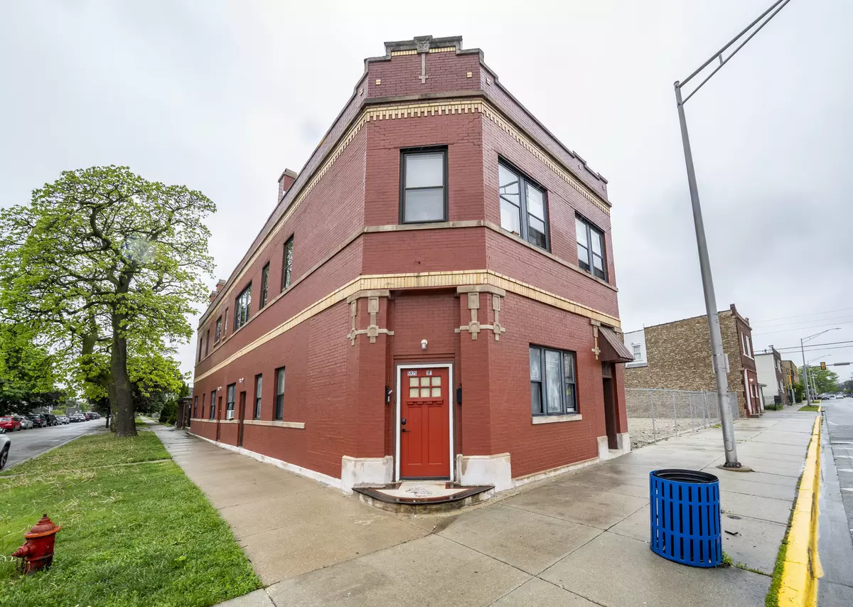 Cicero, IL 60804,5925 W 16th ST