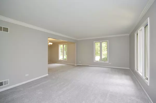 Park Ridge, IL 60068,2025 Milton AVE