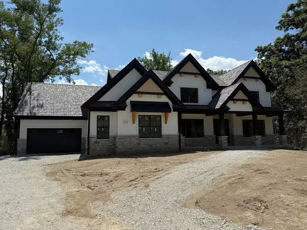 213 Northampton LN, Lincolnshire, IL 60069