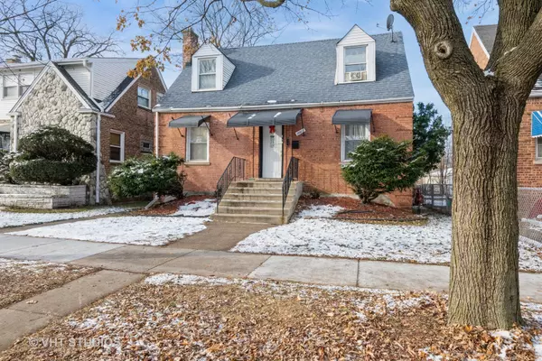 10152 S Bensley AVE, Chicago, IL 60617