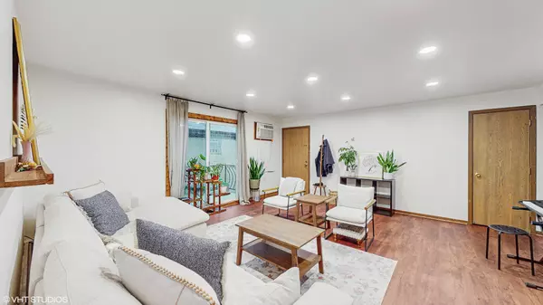 Elmwood Park, IL 60707,2408 N 76th AVE #3E