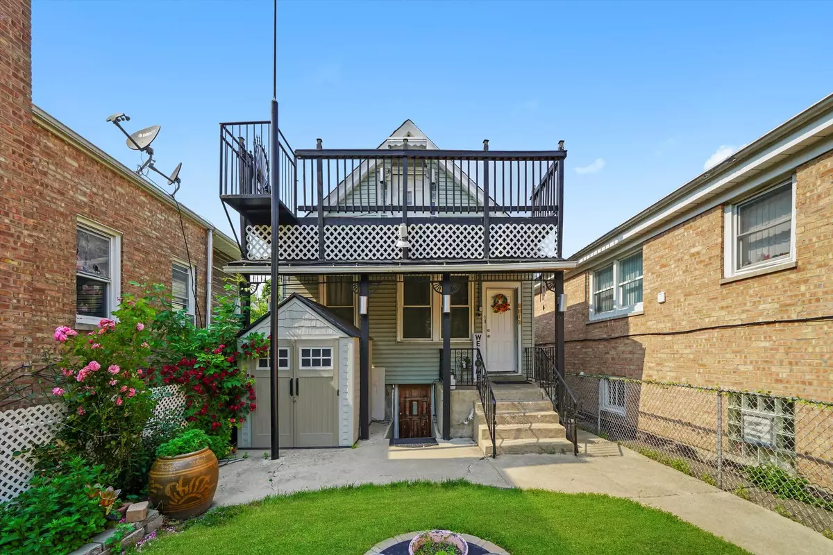 Chicago, IL 60639,5512 W WRIGHTWOOD AVE