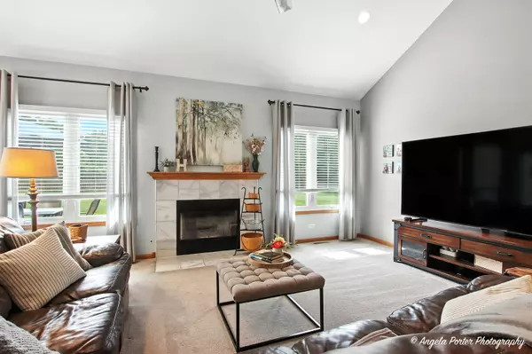 Wonder Lake, IL 60097,3805 Schuette DR