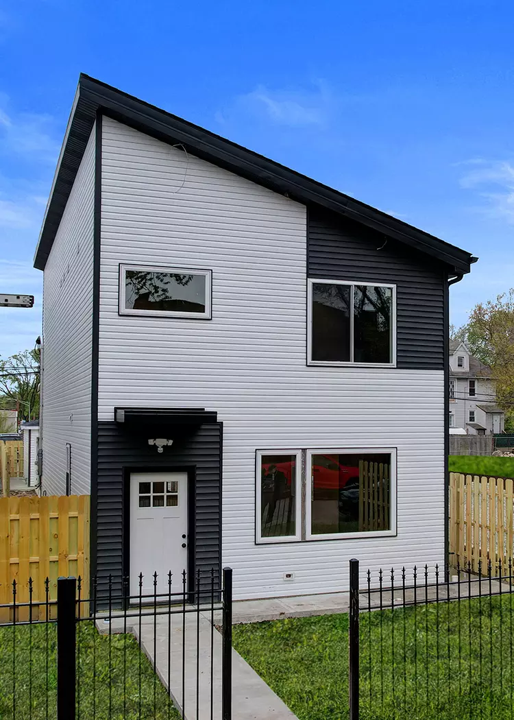 Chicago, IL 60644,302 N Lockwood AVE