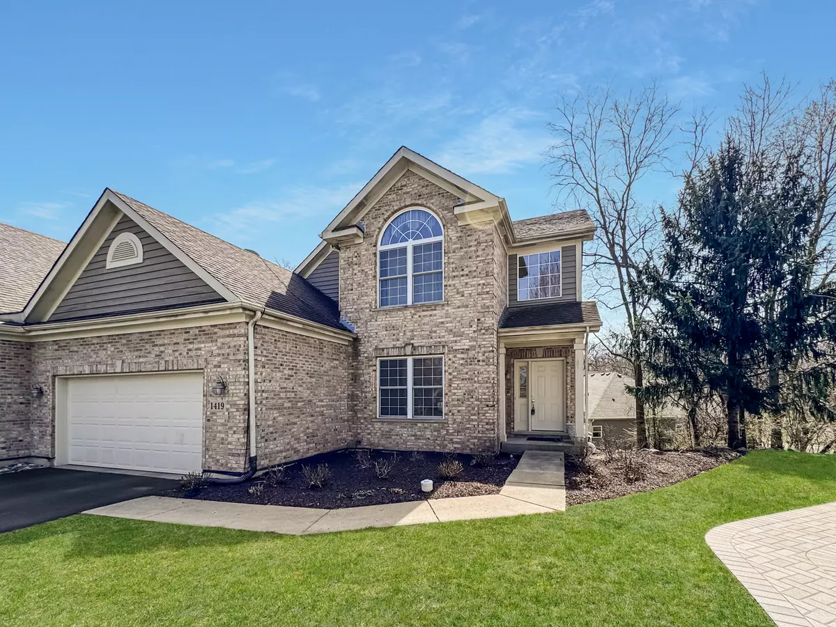 Woodstock, IL 60098,1419 White Oak LN