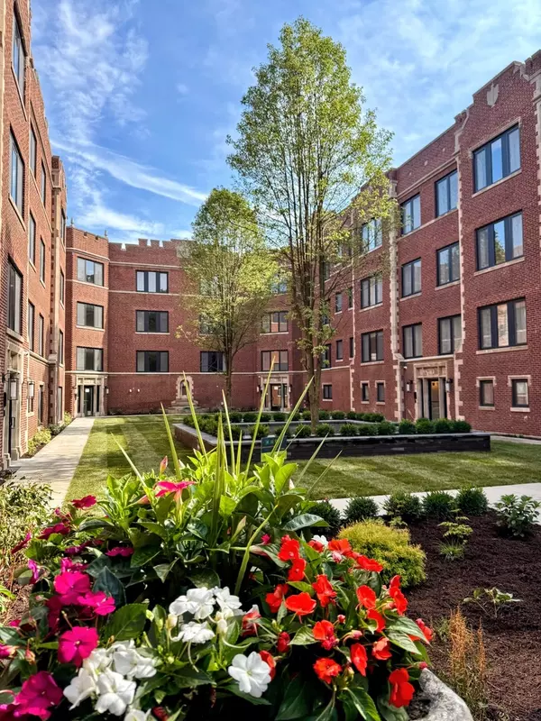 1337 W Estes AVE #1A, Chicago, IL 60626