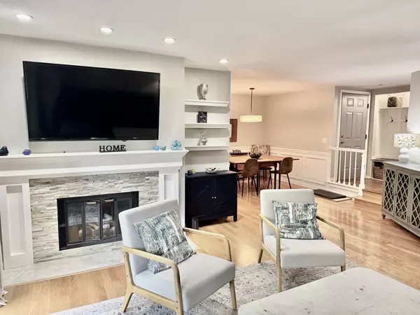 Naperville, IL 60563,630 Zaininger AVE #D
