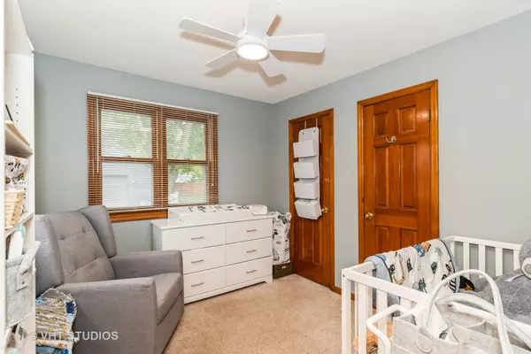 Mchenry, IL 60051,1506 N River RD