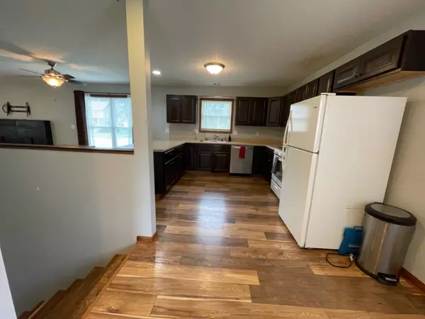 Rochelle, IL 61068,924 8th AVE