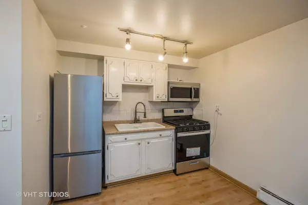 Oak Park, IL 60302,413 Home AVE #1A