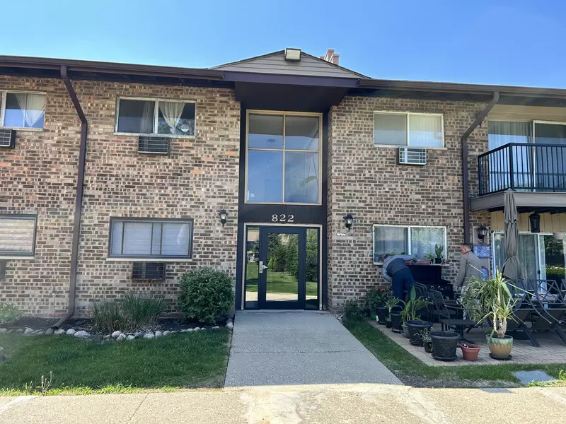 822 E OLD WILLOW RD E #201, Prospect Heights, IL 60070
