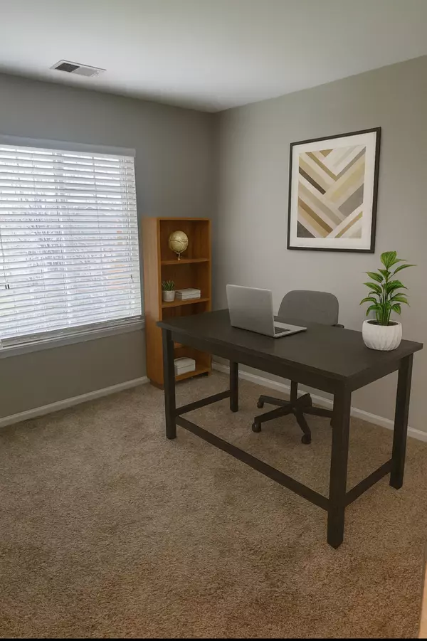 Minooka, IL 60447,825 Grant DR