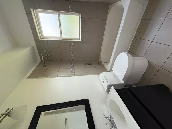 Chicago, IL 60619,7626 S Drexel ST #G