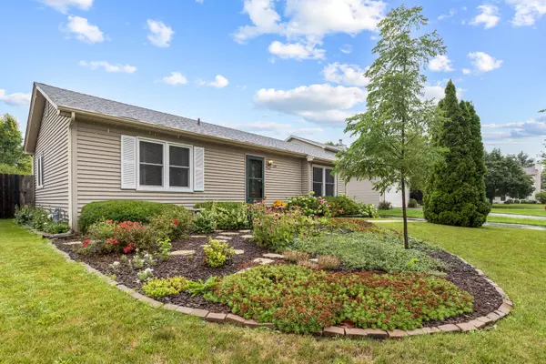 North Aurora, IL 60542,310 Pin Oak DR