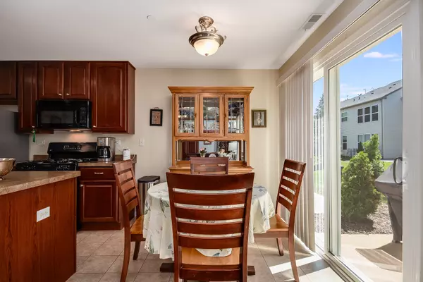 Yorkville, IL 60560,1436 Orchid ST