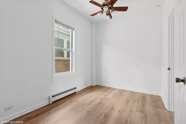 Chicago, IL 60630,5104 N Austin AVE #1