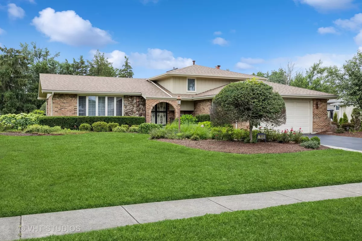 Willowbrook, IL 60527,17W085 Elm CT