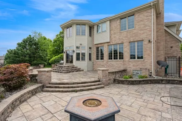 Munster, IN 46321,1913 Briarwood CIR