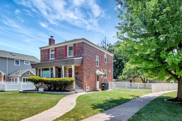 Evergreen Park, IL 60805,3415 W Maple ST