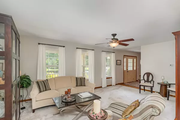 Oswego, IL 60543,407 Anthony CT