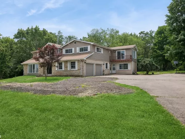 Barrington Hills, IL 60010,349 Spring Creek RD