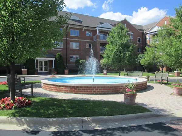 Park Ridge, IL 60068,460 S NORTHWEST HWY #409