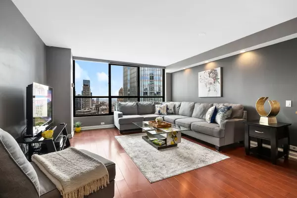 Chicago, IL 60611,405 N WABASH AVE #4506