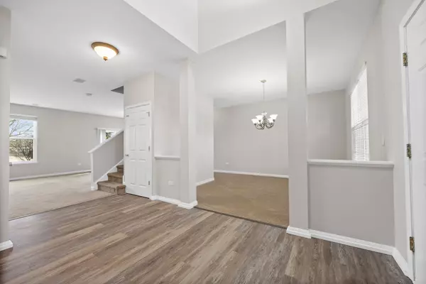 Bolingbrook, IL 60440,304 CLARIDGE CIR