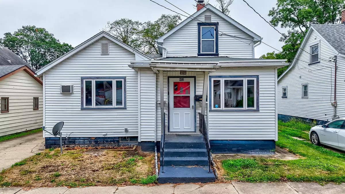Marseilles, IL 61341,452 Pine ST