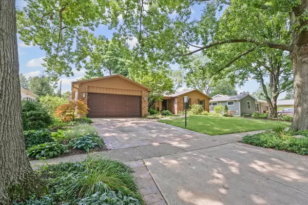 Champaign, IL 61821,2119 Galen DR