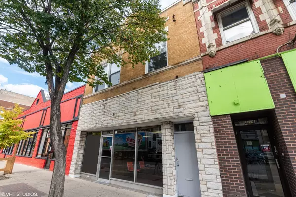 3218 W Lawrence AVE #1, Chicago, IL 60625
