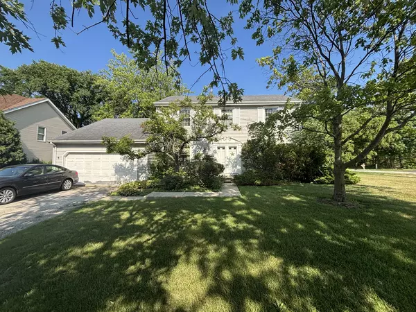 1307 Dairy LN, Crete, IL 60417