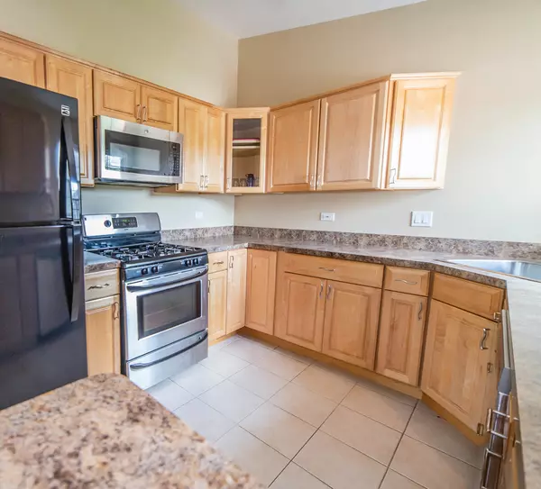 Mount Prospect, IL 60056,213 N Cathy LN
