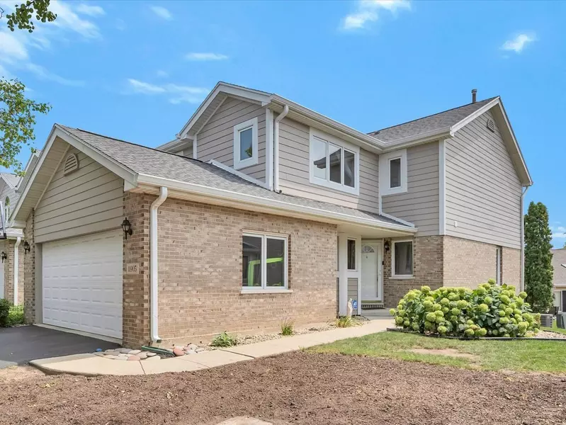 11905 Cormoy LN, Orland Park, IL 60467