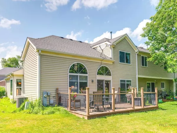 Gurnee, IL 60031,6797 ROANOAKE CT