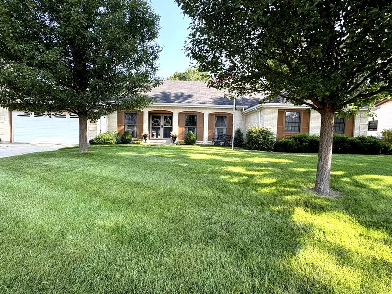203 Drake AVE, Rochelle, IL 61068