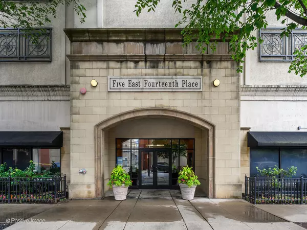 Chicago, IL 60605,5 E 14th PL #1506