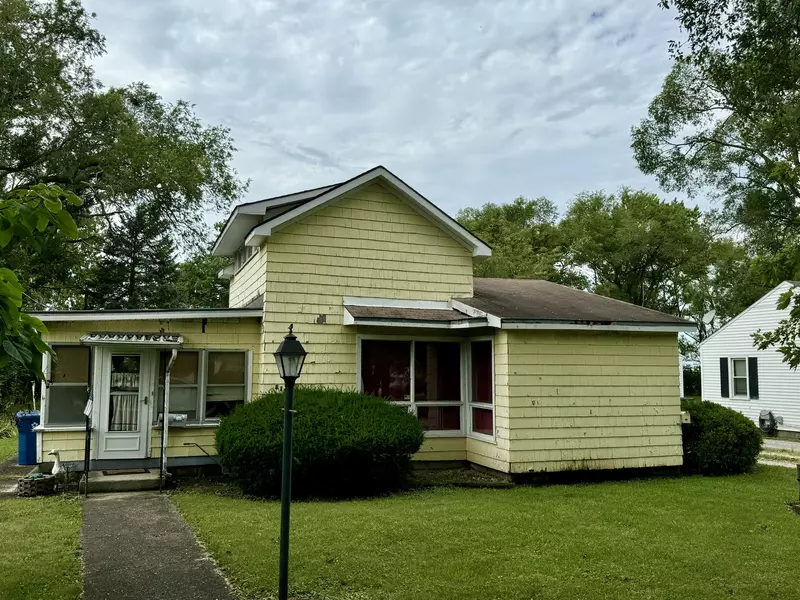313 N Clinton ST, Dwight, IL 60420