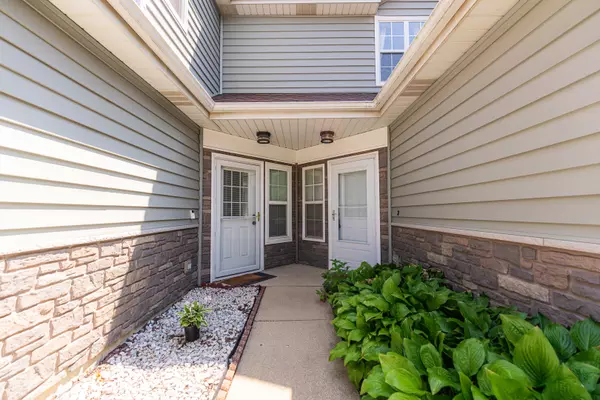 Schaumburg, IL 60193,1217 CRANBROOK DR #1217