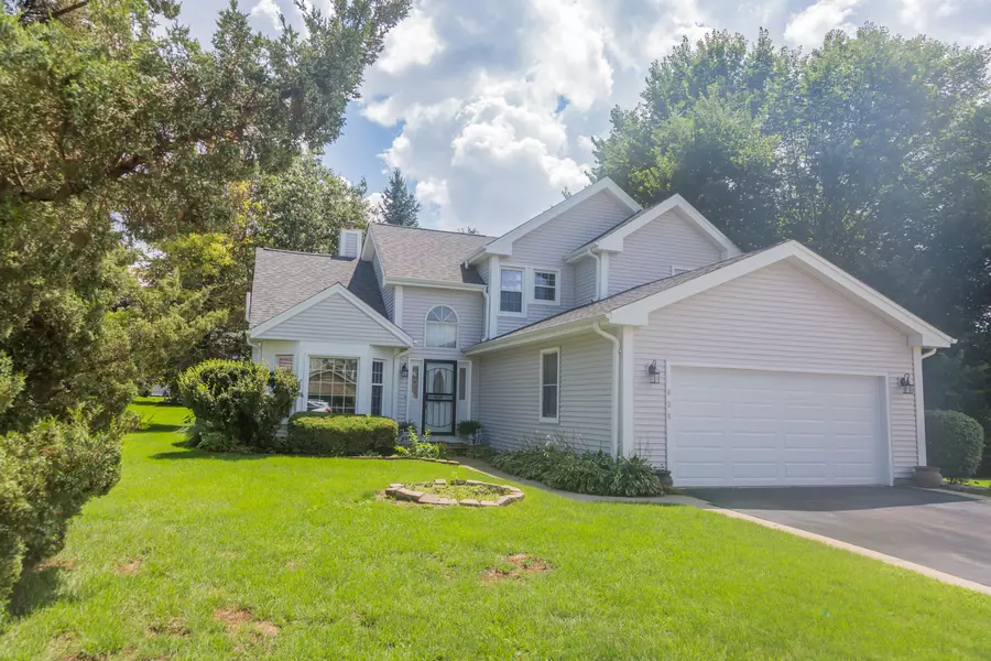 635 GOLFERS LN, Bartlett, IL 60103