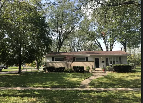 430 N Lincoln AVE, Villa Park, IL 60181